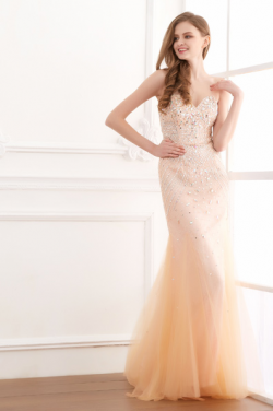 US$171.99 2016 Sweetheart Tulle Ruched A-line Champagne Sleeveless Crystals Zipper Floor Length