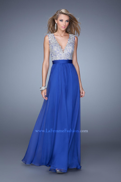 US$156.99 2015 V-neck Red Appliques Ruched Chiffon Blue Sleeveless