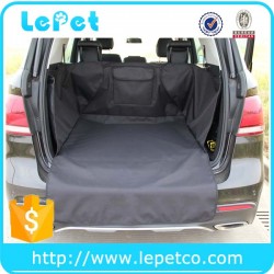 Dog travelling accessory factory wholesale deluxe waterproof quilted dog travel cargo liner