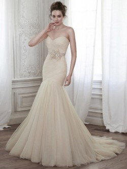Different Trumpet/Mermaid Lace-up Tulle Sashes / Ribbons Sweetheart Wedding Dresses in UK