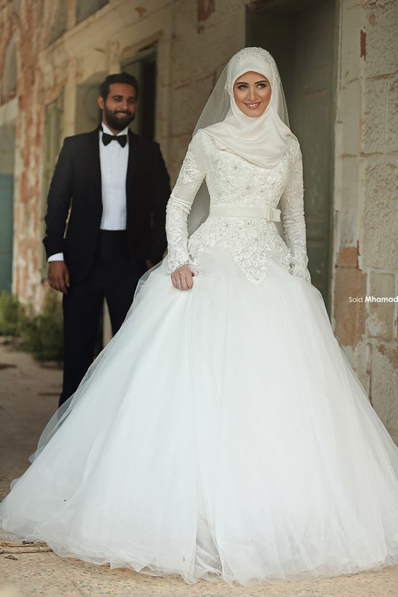 Classic Saudi Arabia Muslim A Line Wedding Dresses Long Sleeves Lace Appliques High Neck Arabic  ...