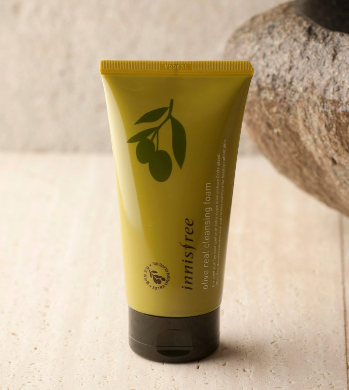 SKIN CARE – Olive real cleansing foam | innisfree